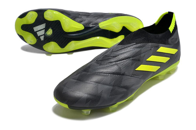 Chuteira Adidas Copa PureFirm Ground Campo