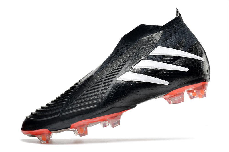 Chuteira Adidas Predator Edge + Campo