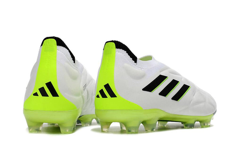 Chuteira Adidas Copa PureFirm Ground Campo